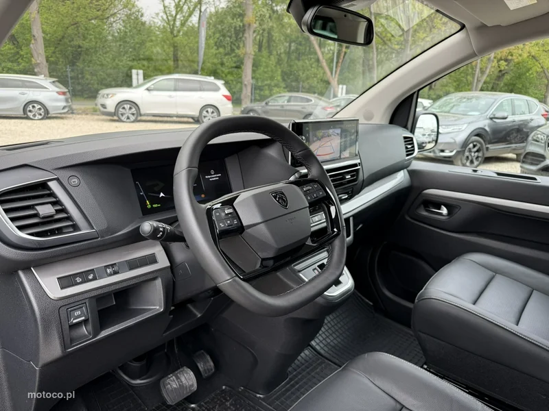 Peugeot Traveller 5