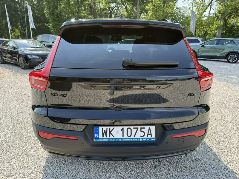 Volvo XC 40 16