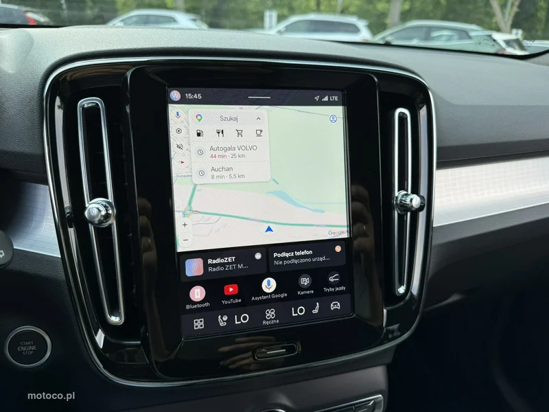 Volvo XC 40 9