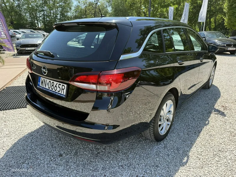 Opel Astra K 12