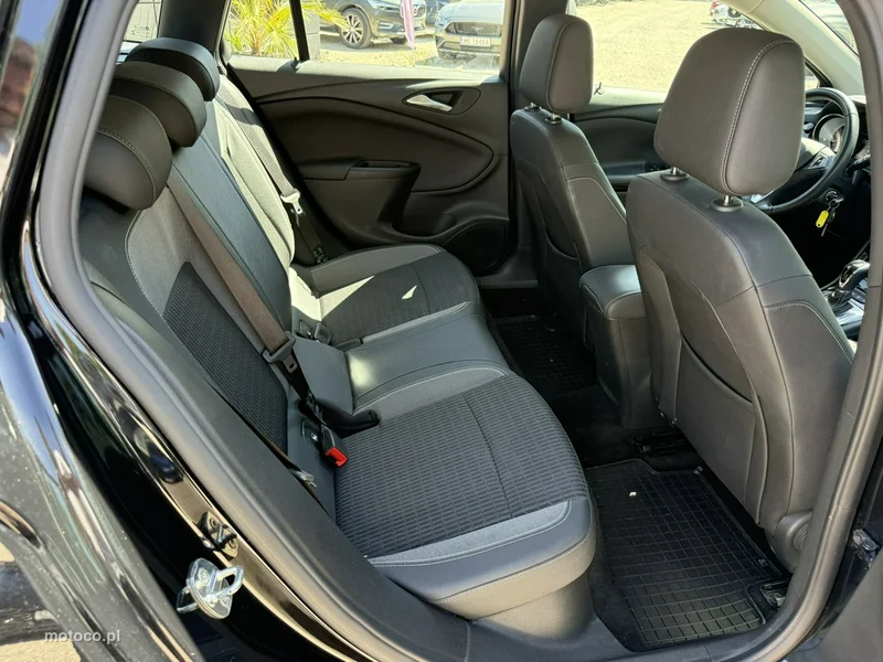 Opel Astra K 27