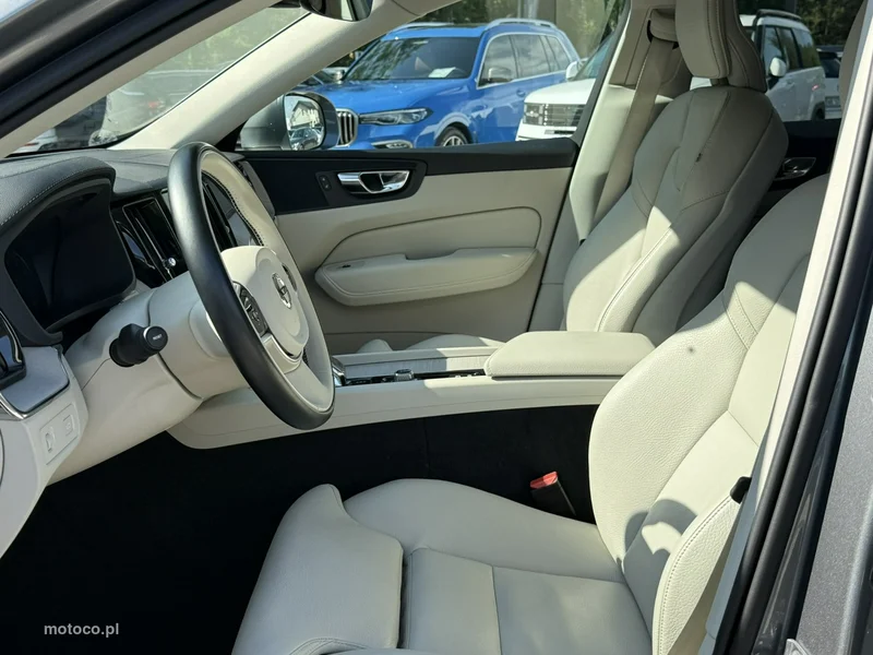 Volvo XC 60 11