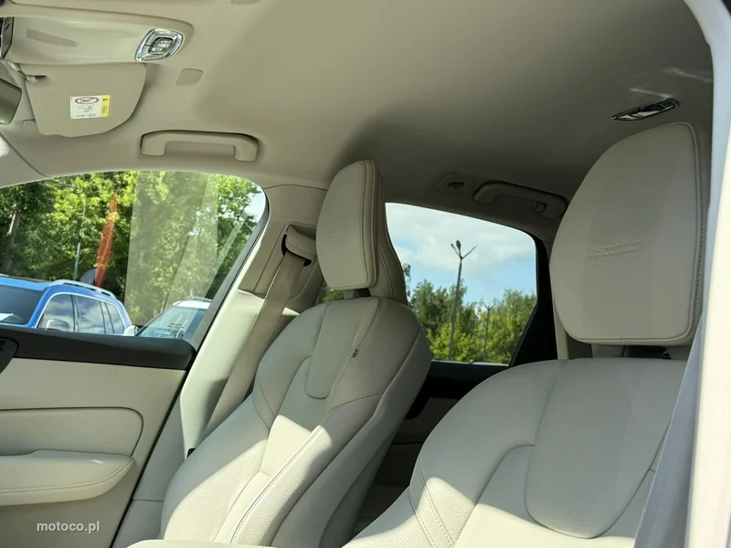 Volvo XC 60 13
