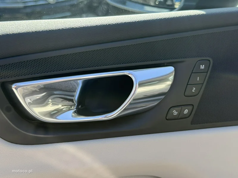 Volvo XC 60 15