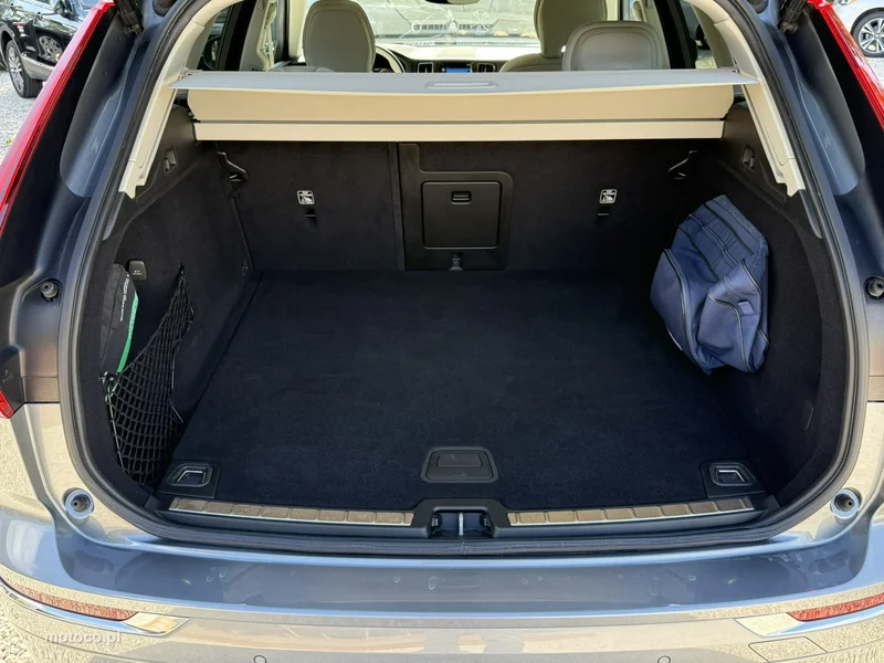 Volvo XC 60 20