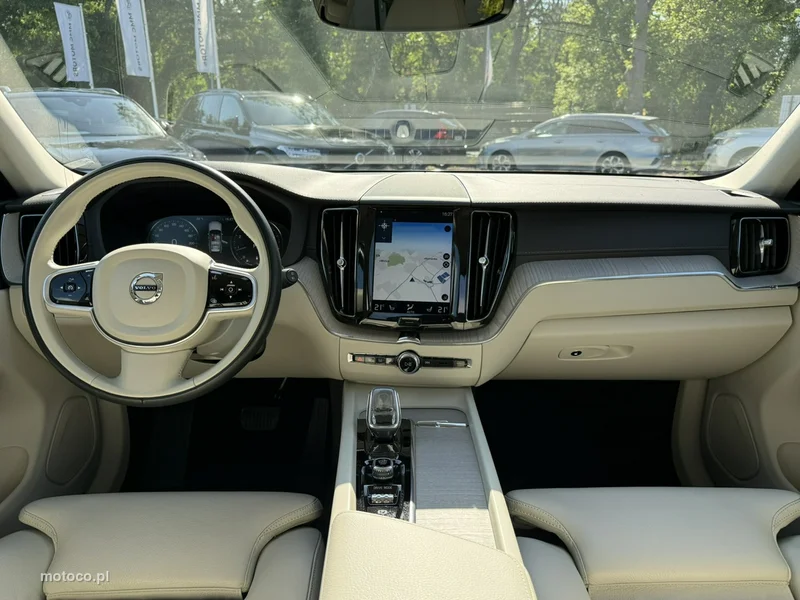 Volvo XC 60 25