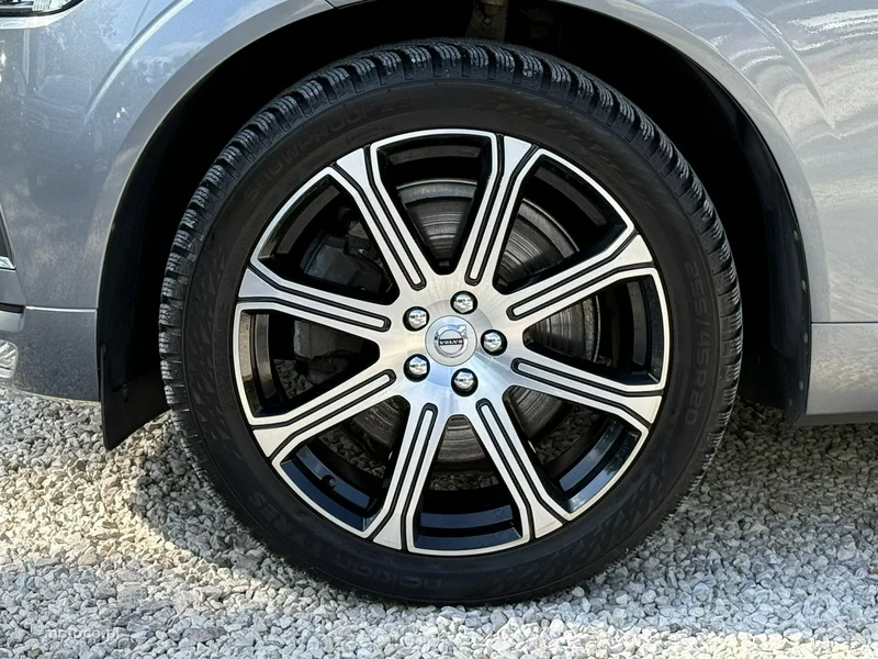 Volvo XC 60 9