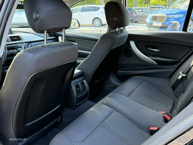 BMW Seria 3 F30 320 13
