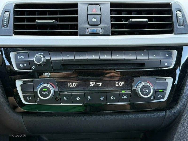 BMW Seria 3 F30 320 25