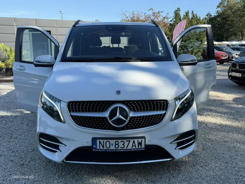 Mercedes-Benz Klasa V W447 V 250 24