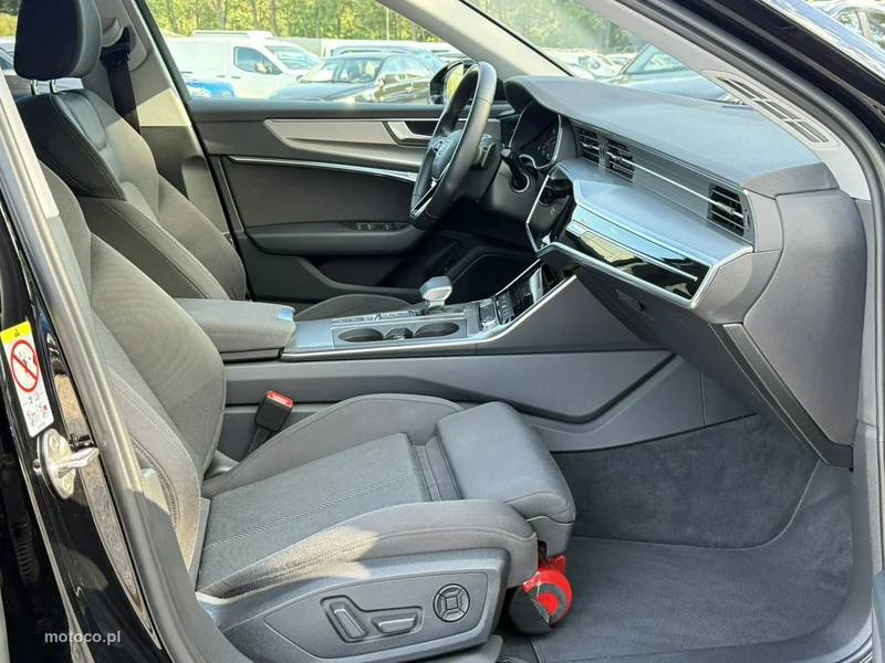 Audi A6 C8 19