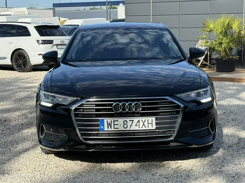 Audi A6 C8 8