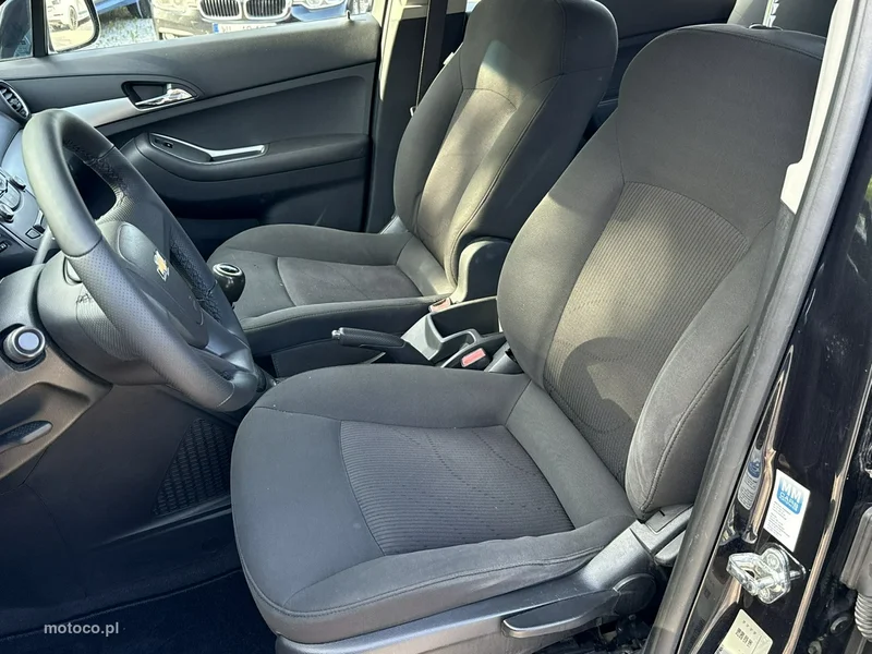 Chevrolet Orlando 12