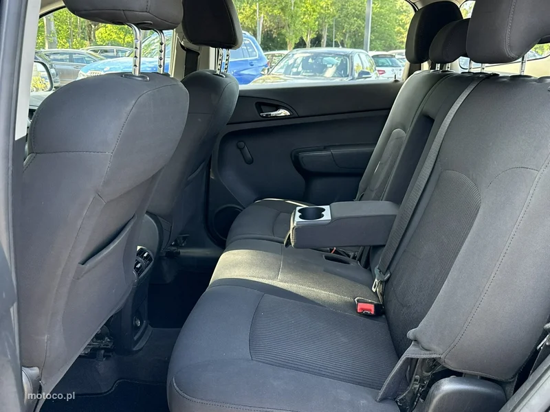 Chevrolet Orlando 15