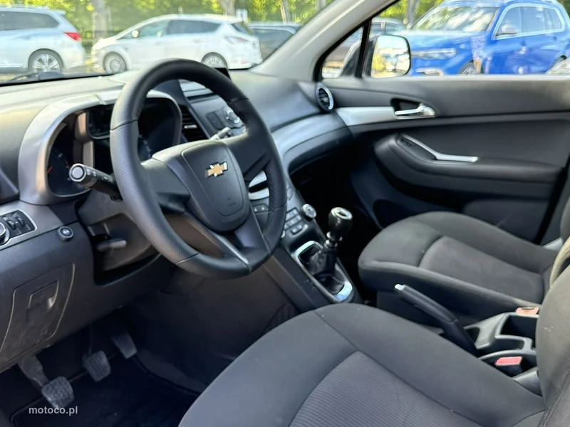 Chevrolet Orlando 10