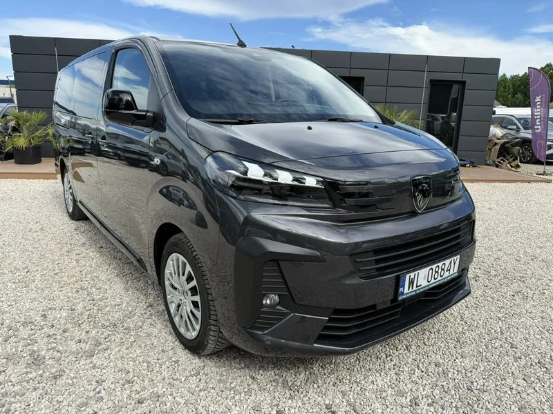 Peugeot Traveller 19