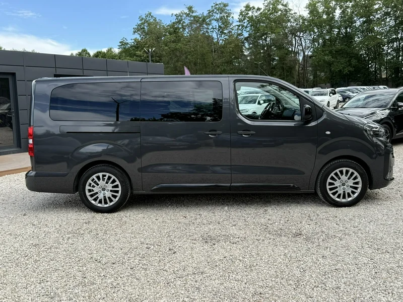 Peugeot Traveller 2