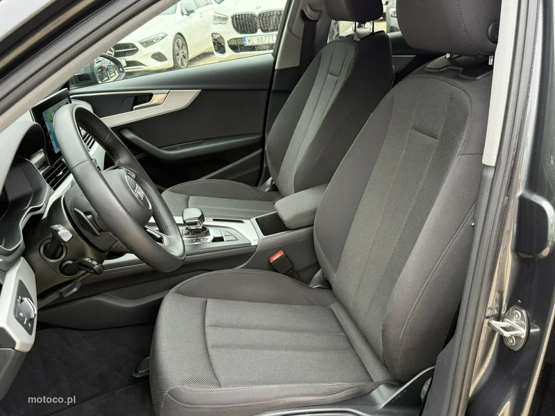 Audi A4 B9 12