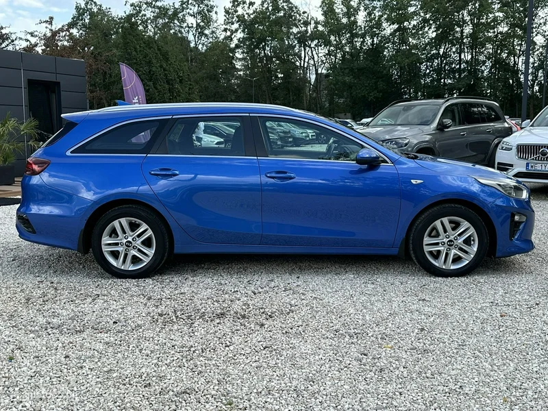Kia Cee'd 8