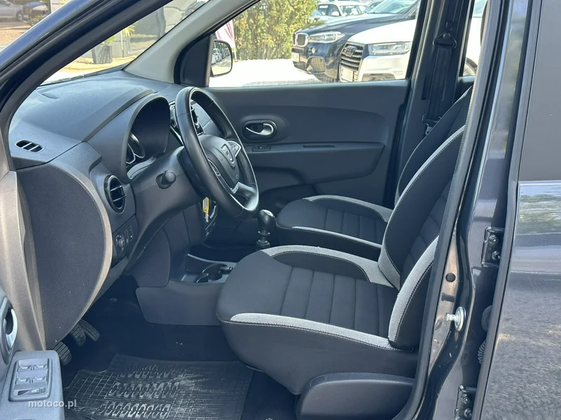 Dacia Lodgy 11