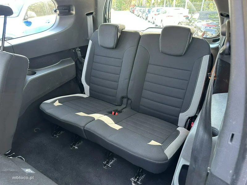 Dacia Lodgy 15
