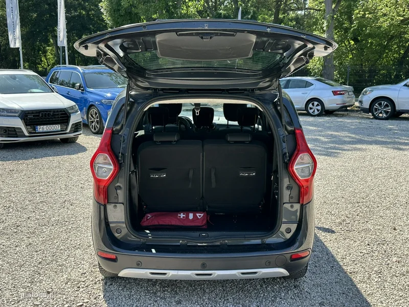 Dacia Lodgy 9