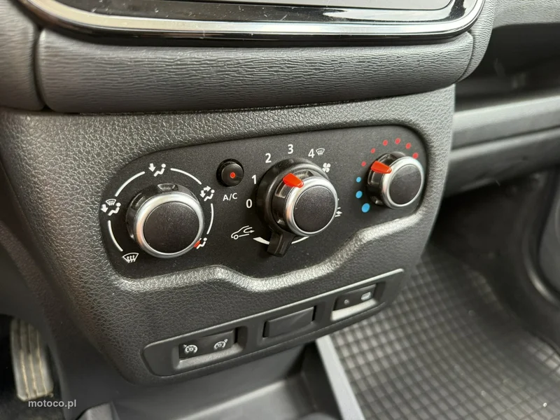 Dacia Lodgy 26