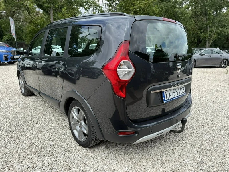Dacia Lodgy 9