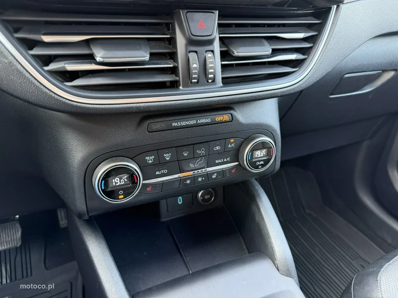 Ford Escape 24