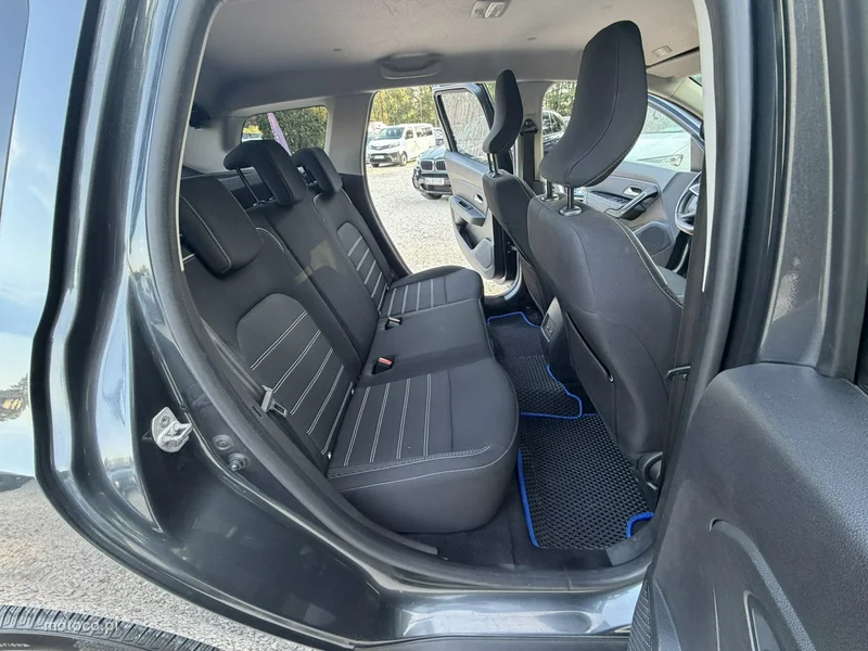 Dacia Duster 22