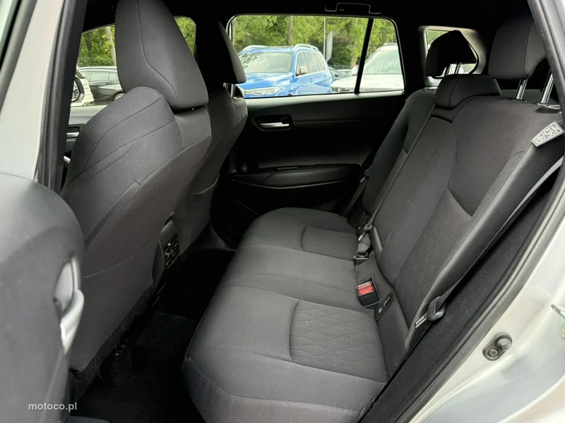 Toyota Corolla Cross 15