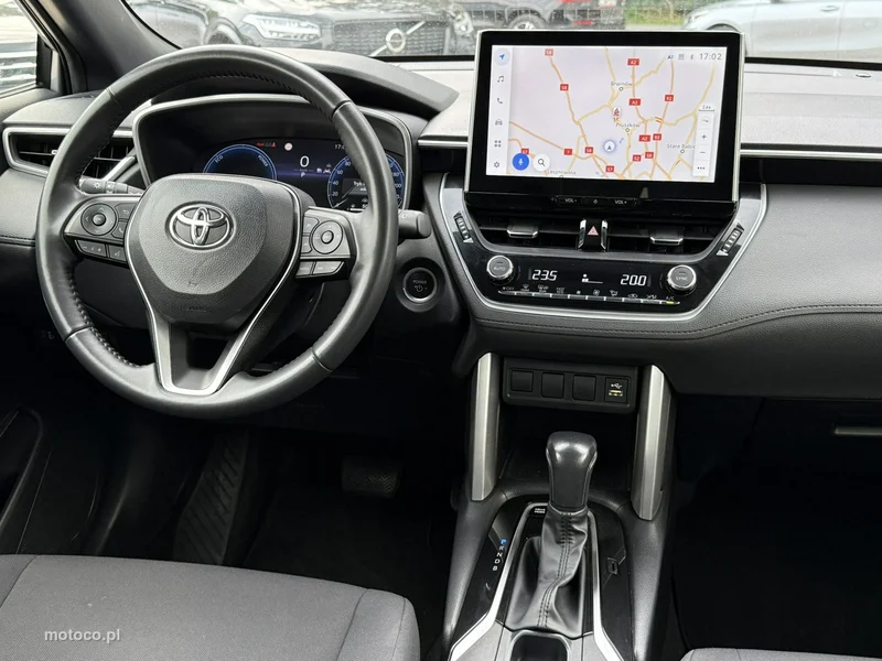 Toyota Corolla Cross 21