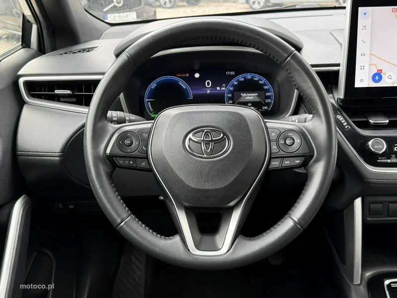 Toyota Corolla Cross 22