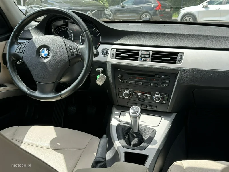 BMW Seria 3 E90 318 18