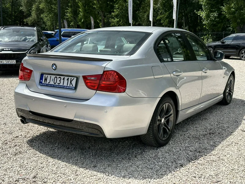 BMW Seria 3 E90 318 7