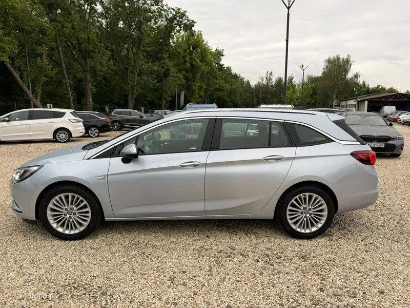 Opel Astra Sports Tourer 6