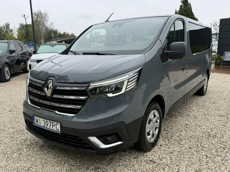 Renault Trafic III 7