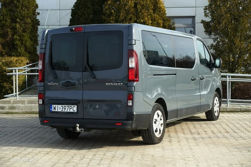 Renault Trafic III 2