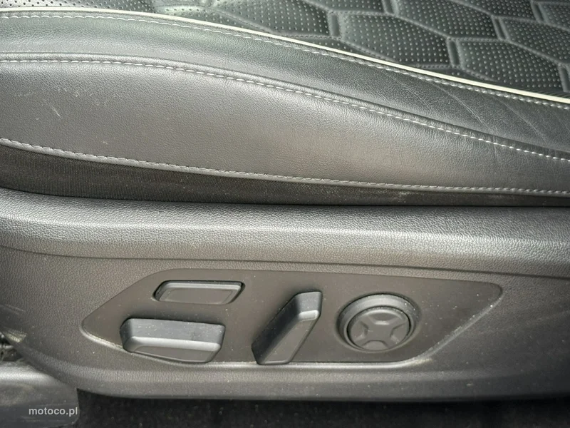 Kia Sorento 12