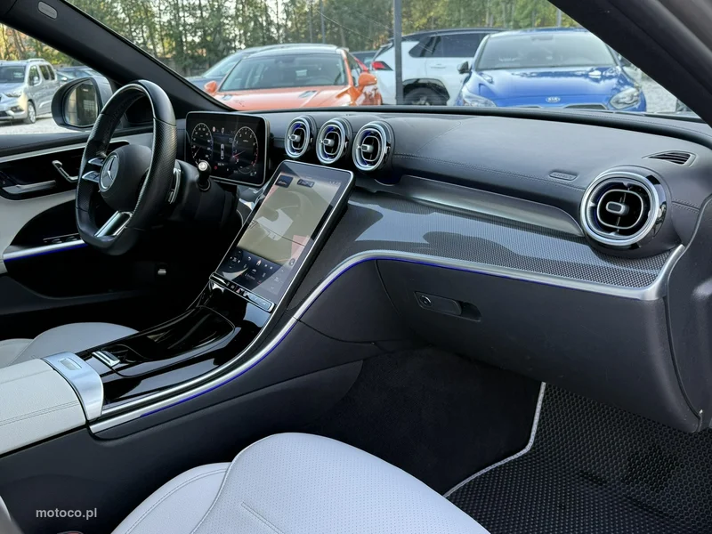 Mercedes-Benz Klasa C W206 C 300 20
