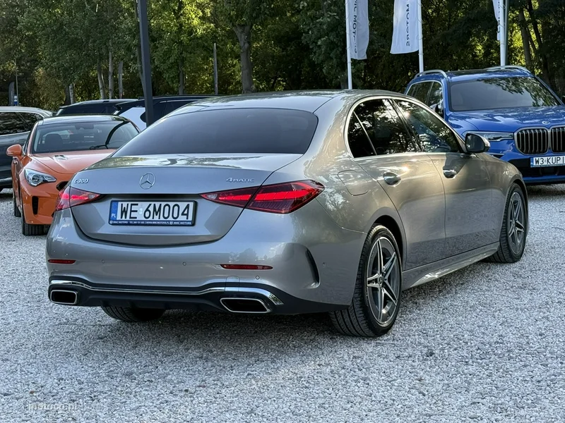 Mercedes-Benz Klasa C W206 C 300 3