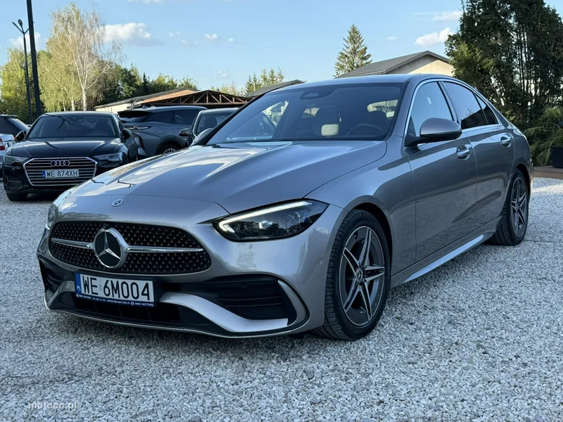 Mercedes-Benz Klasa C W206 C 300 7