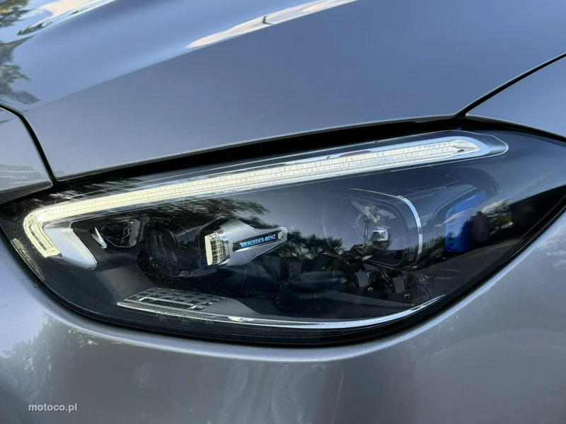 Mercedes-Benz Klasa C W206 C 300 9