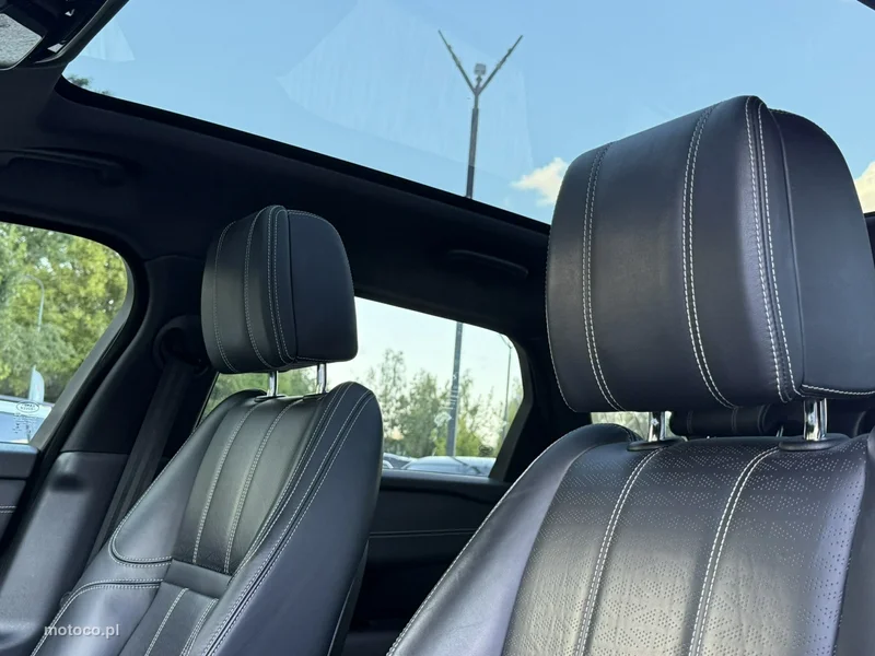 Land Rover Range Rover Velar 13