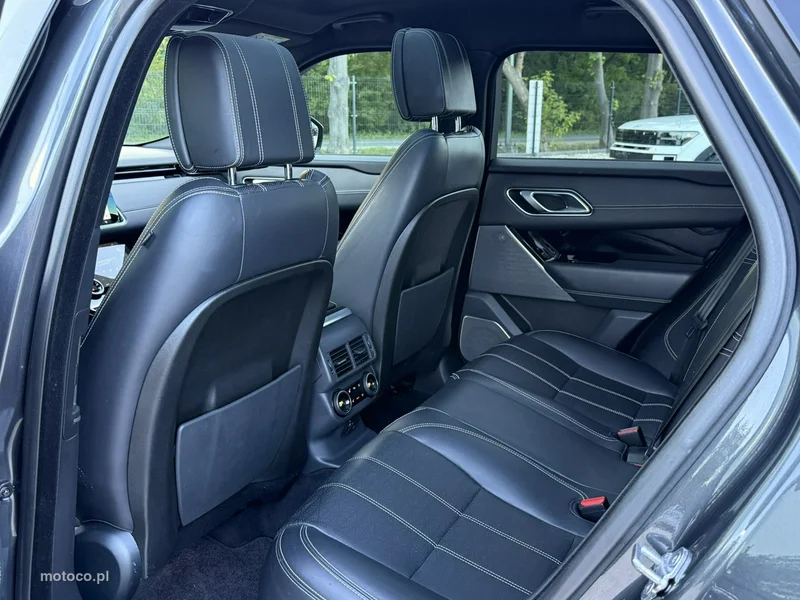 Land Rover Range Rover Velar 15