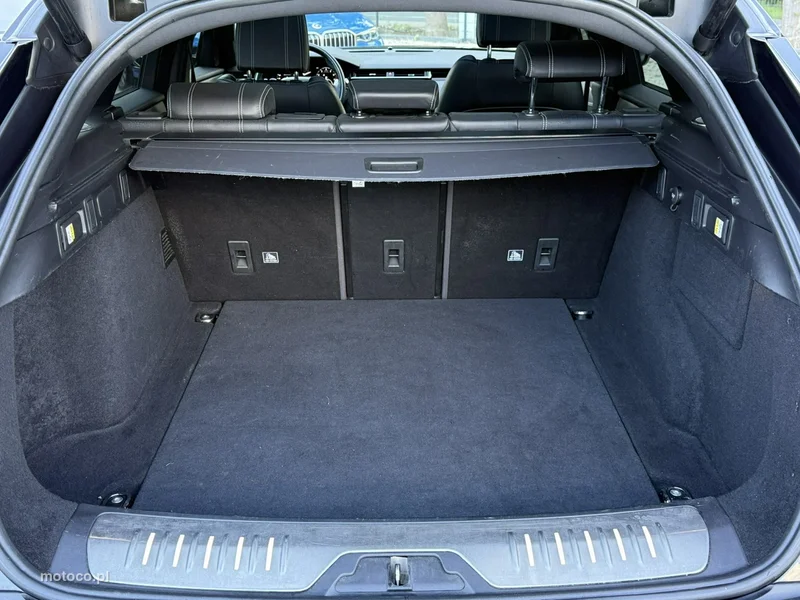 Land Rover Range Rover Velar 18