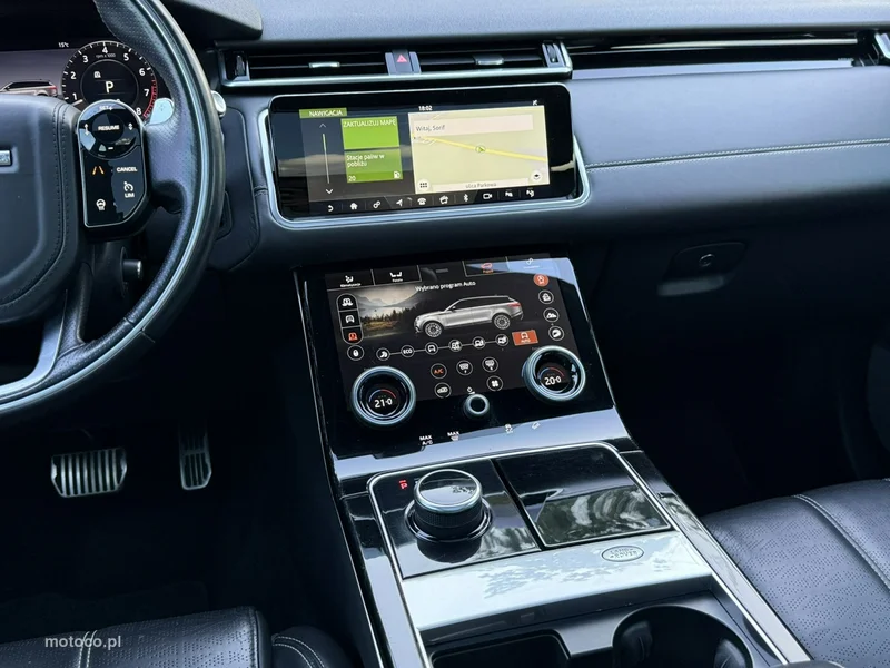 Land Rover Range Rover Velar 26