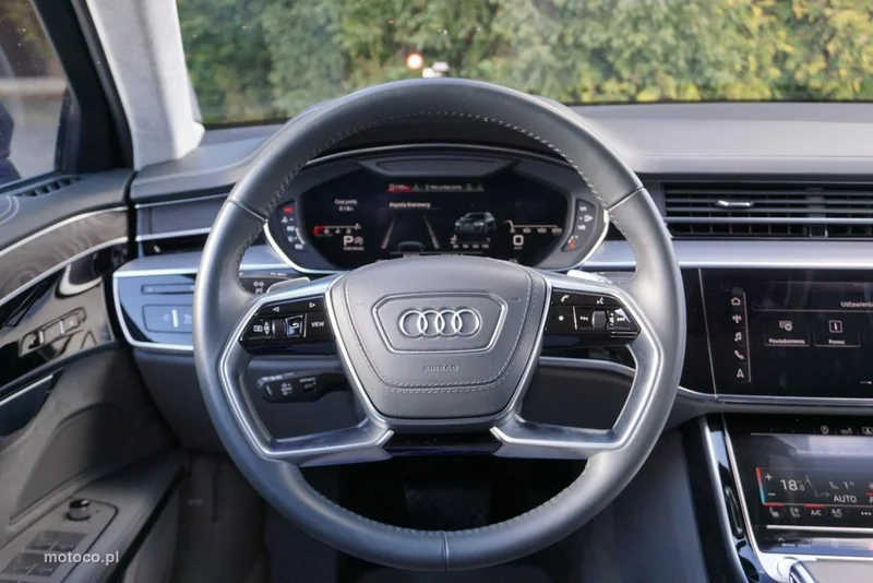 Audi A8 D5 7