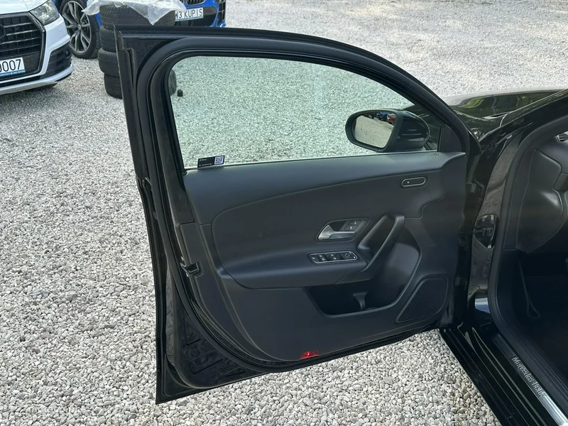 Mercedes-Benz Klasa A W177 A 180 13