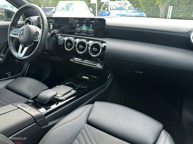 Mercedes-Benz Klasa A W177 A 180 20